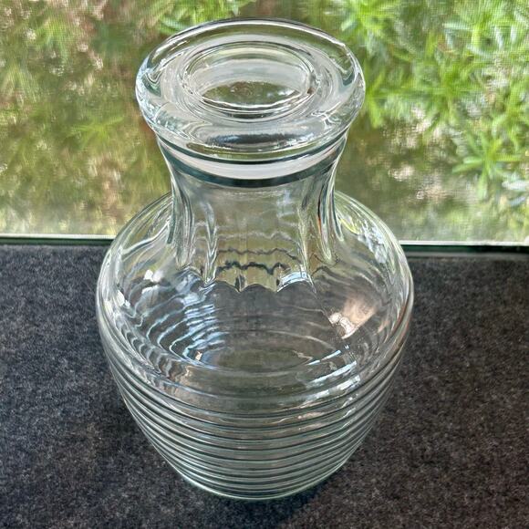 Vintage Anchor Hocking Beehive Ribbed Lidded Clear Glass Carafe Vase - Picture 9 of 14